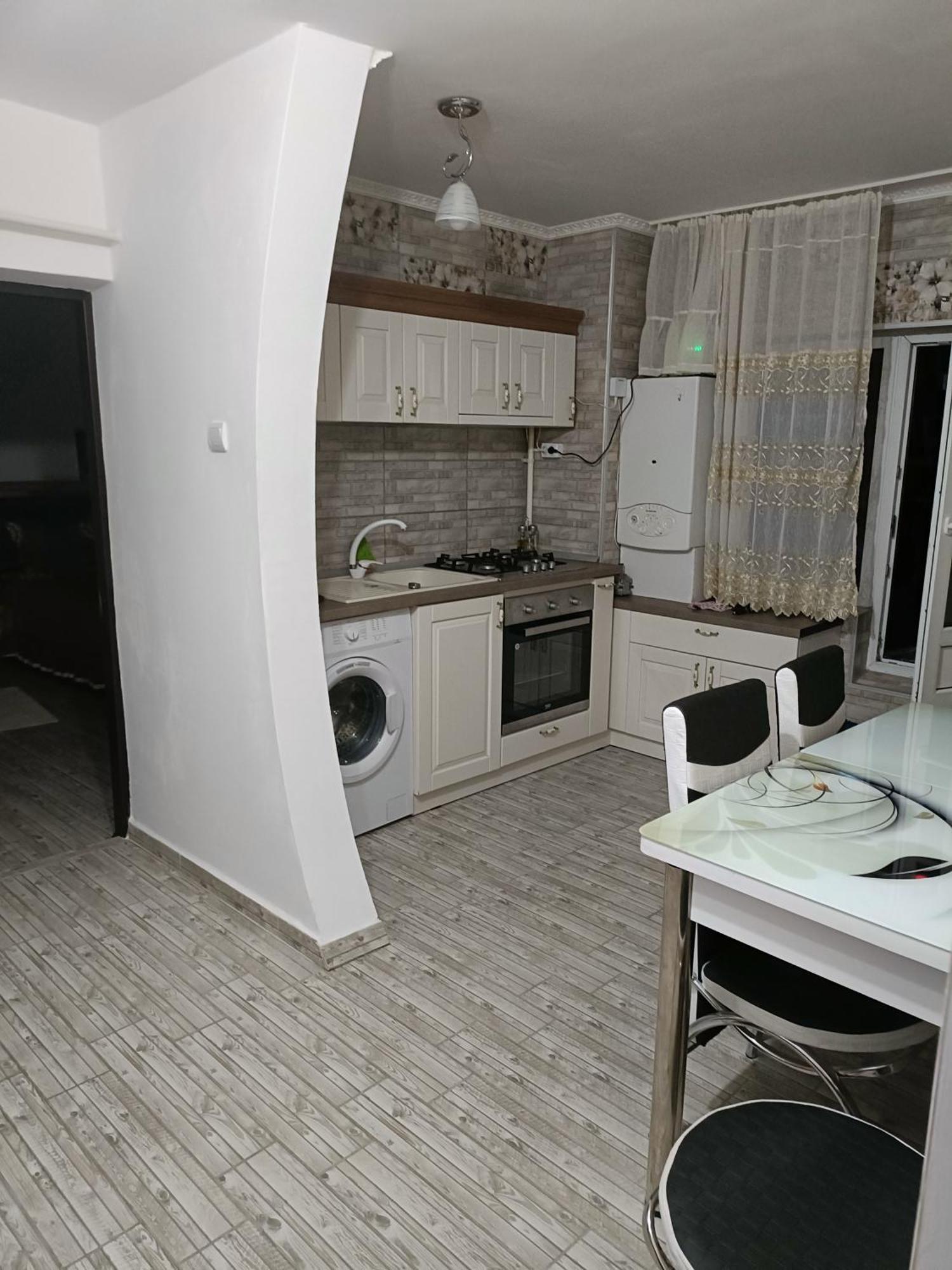 Apartament Manu Tg Neamt Targu Neamt Exterior photo